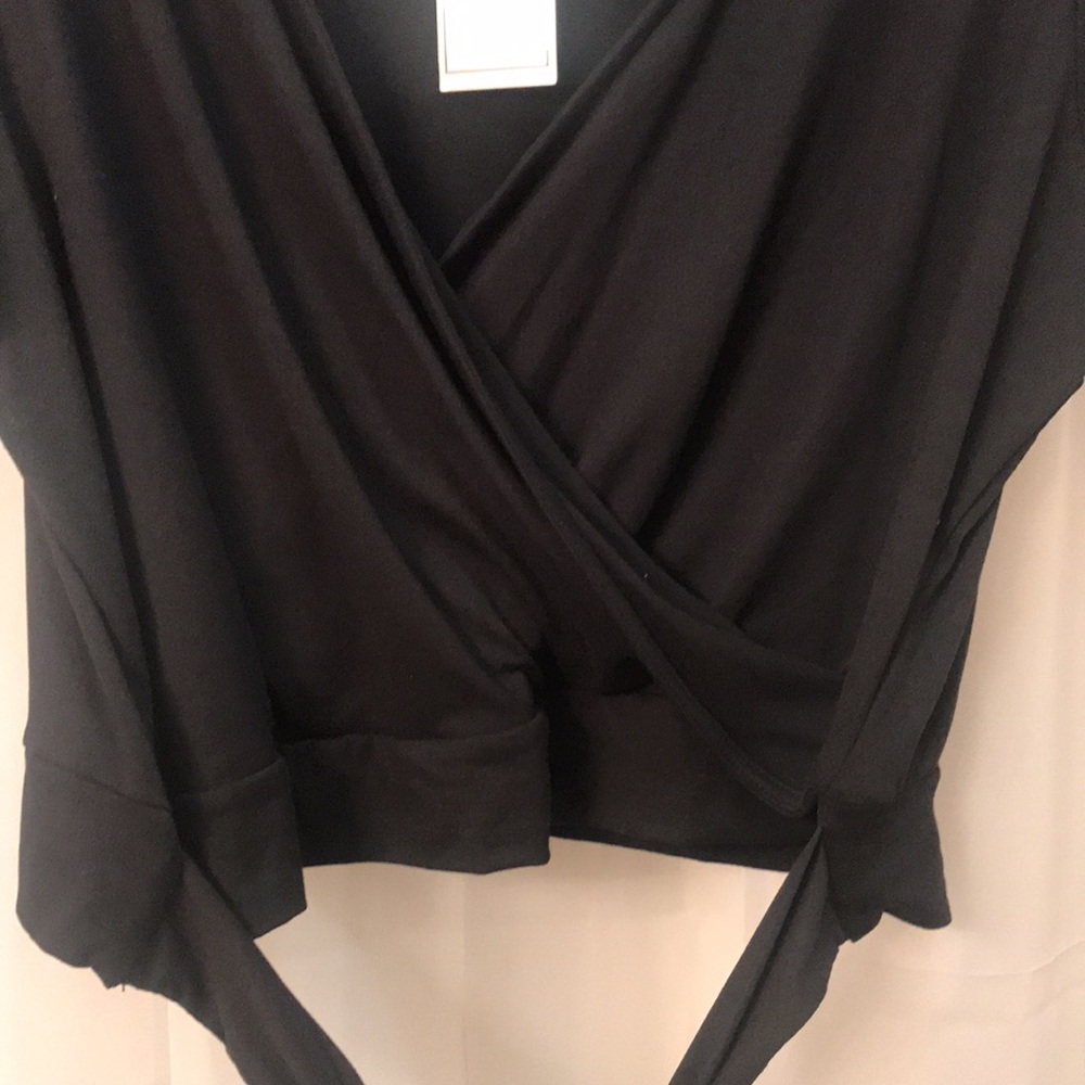 Crop Top - Picture 2 of 3